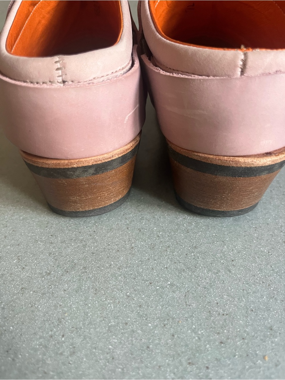 Frye Women's Blush pink Studded Ankle Booties Sz 7.5-8 - Picture 10 of 11